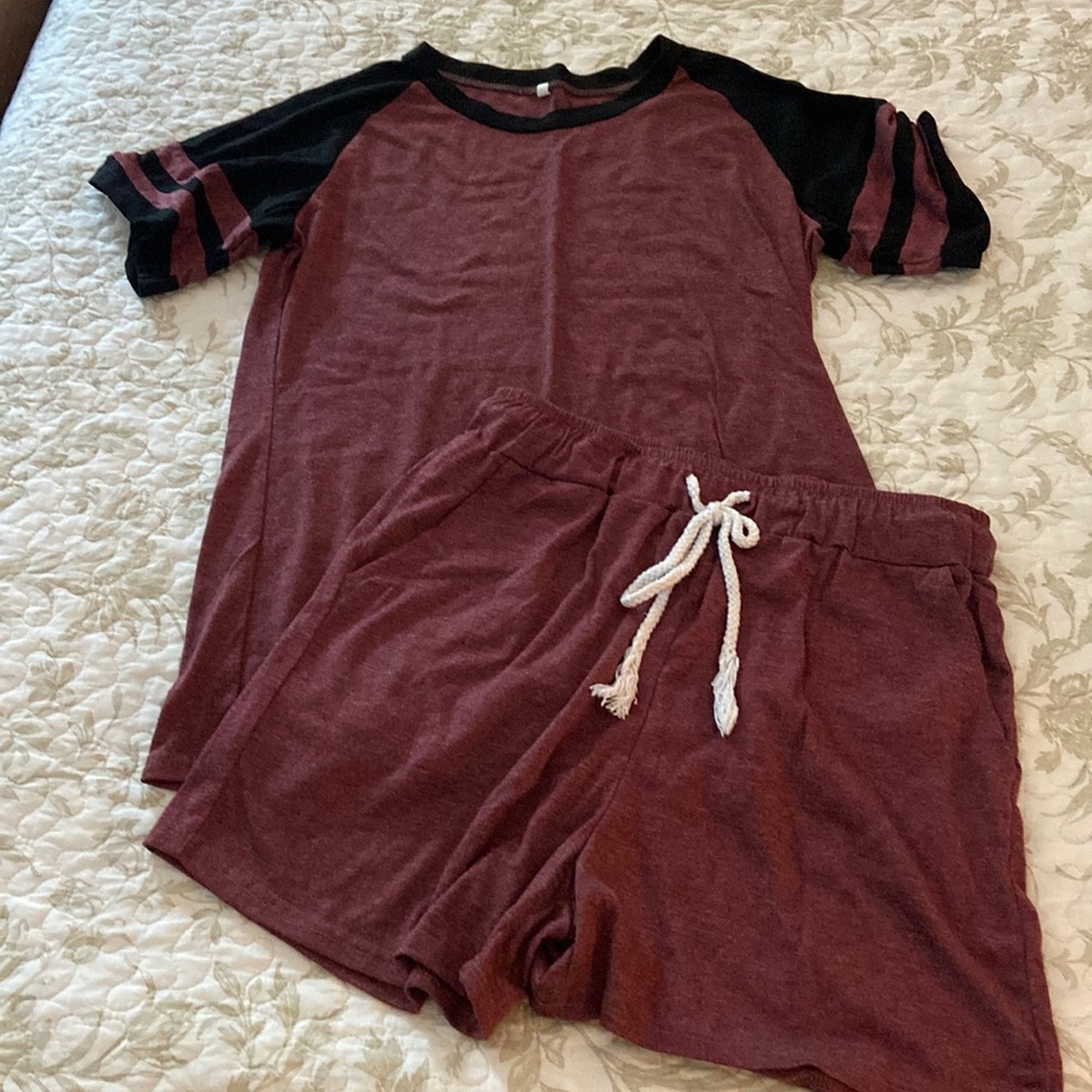 Comfy shirt/shorts set